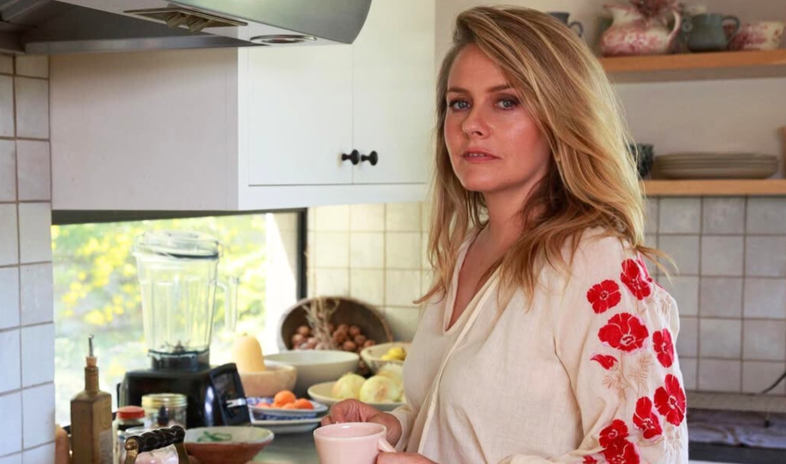 Why Celebs Like Alicia Silverstone and Gwyneth Paltrow Swear by the Macrobiotic Diet