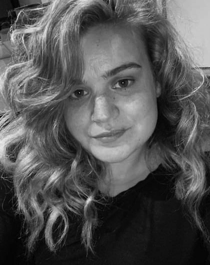 VegNews.CharlottePointingBio