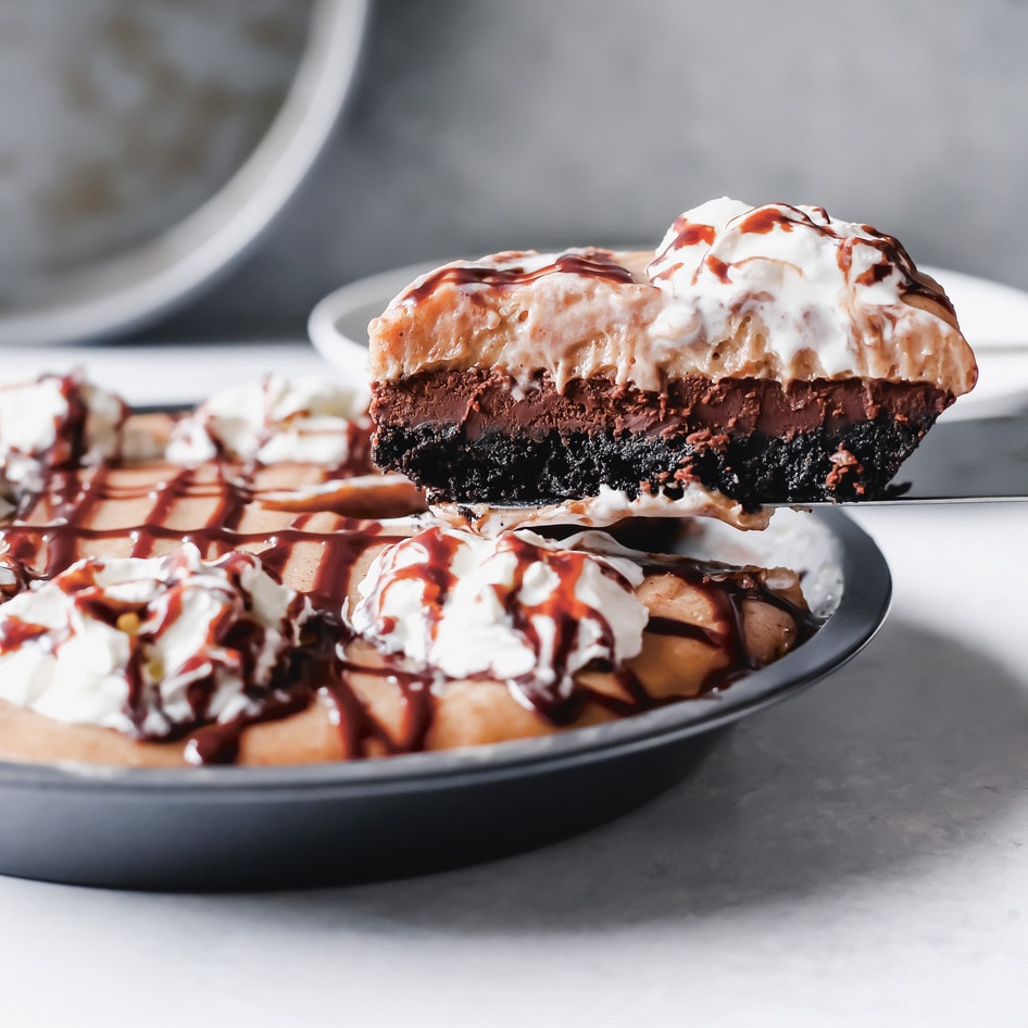 Vegan Oreo Cream Chocolate Pudding Pie
