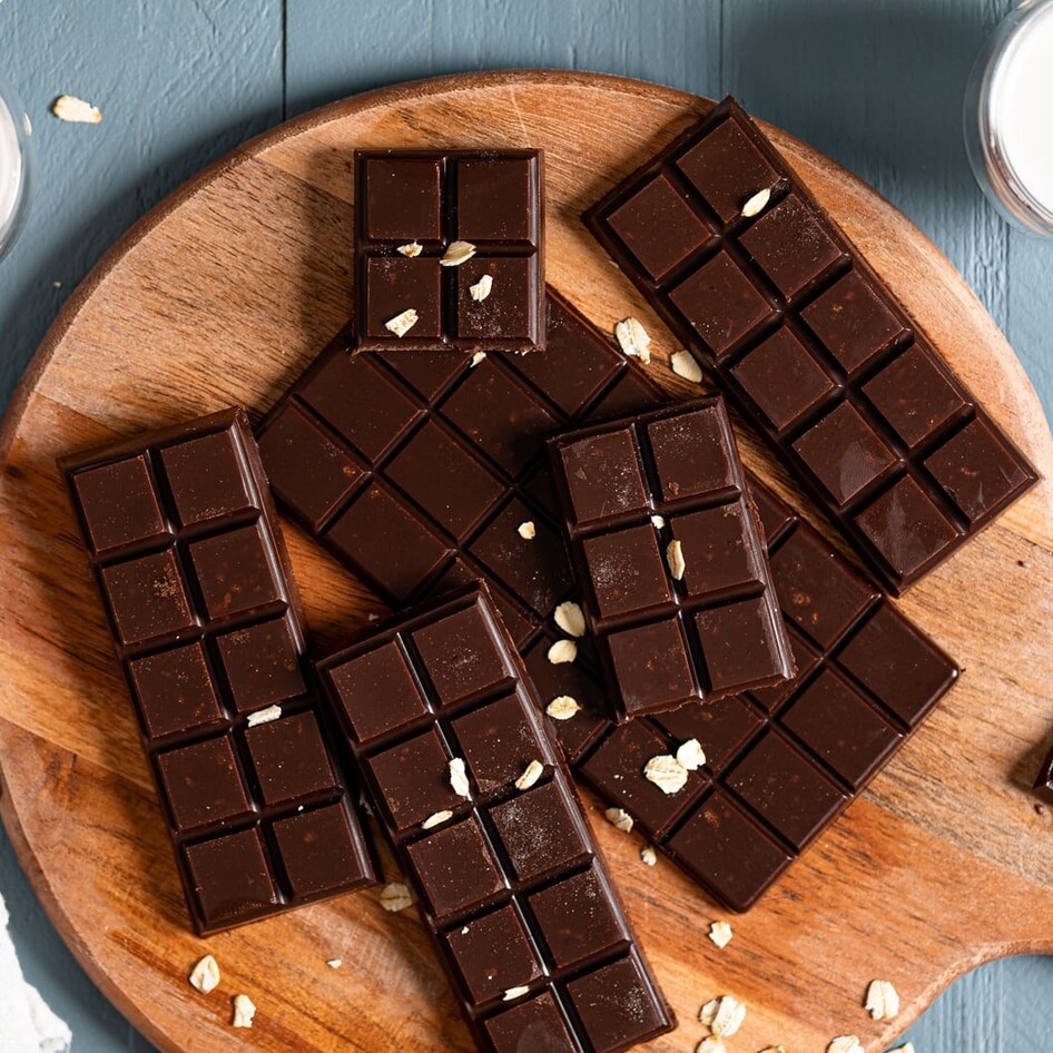 Homemade Oat Milk Chocolate Bars