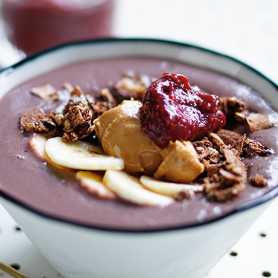No Matter How You Pronounce It, Açaí Is the Ultimate Smoothie Bowl Ingredient