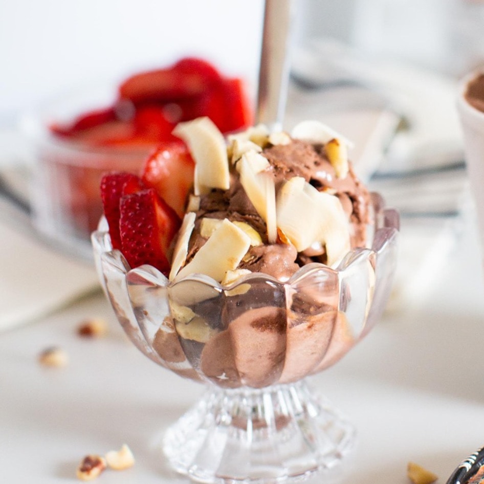 The Best Dairy-Free Oat Milk Ice Cream: From Ben & Jerry's to Oatly