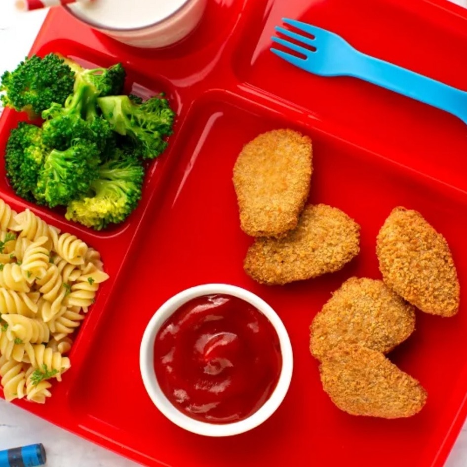 Lunch-Favorite Vegan Chicken Nuggets Go Back to School for 2 Million Students 